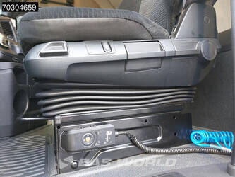 2021-mercedes-benz-actros-1845-1403027-44836218