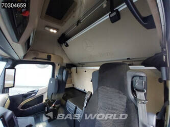 2021-mercedes-benz-actros-1845-1403027-44836219