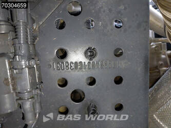 2021-mercedes-benz-actros-1845-1403027-44836231