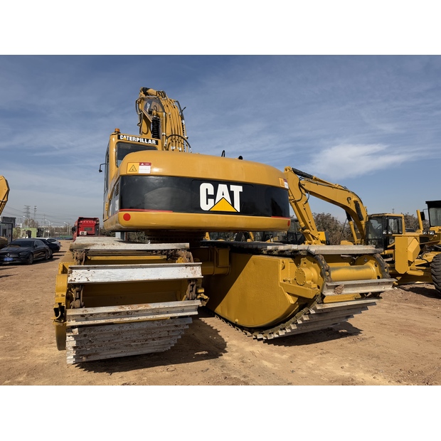 2017 كاتربيلر 320CL-44836379