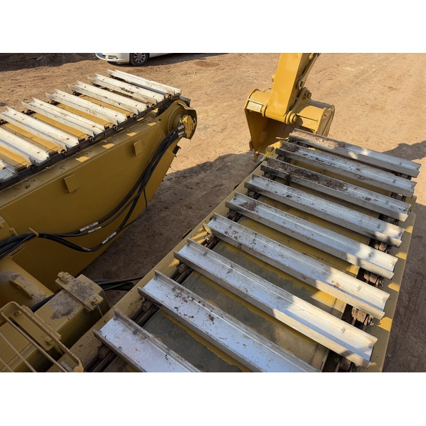 2017 كاتربيلر 320CL-44836383