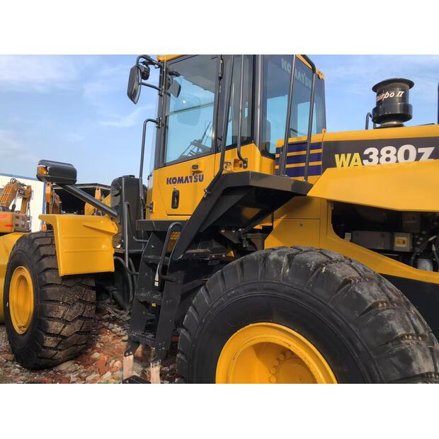 2021 Komatsu WA380-6-44836403