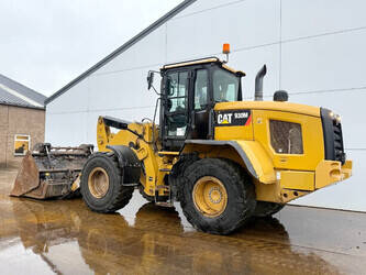 2015-caterpillar-930m-1403059-44836724