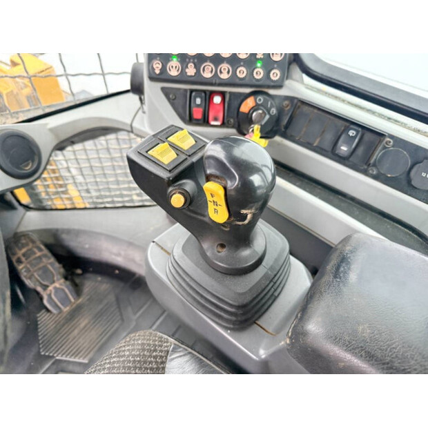 2015 Caterpillar 930M-44836732