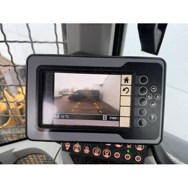 2015 Caterpillar 930M-44836737