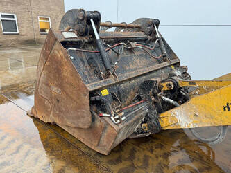 2015-caterpillar-930m-1403059-44836740