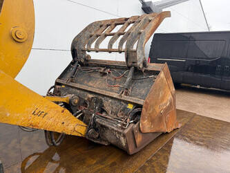 2015-caterpillar-930m-1403059-44836741