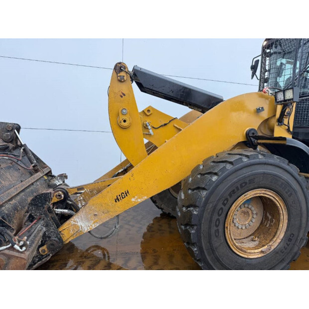 2015 Caterpillar 930M-44836744