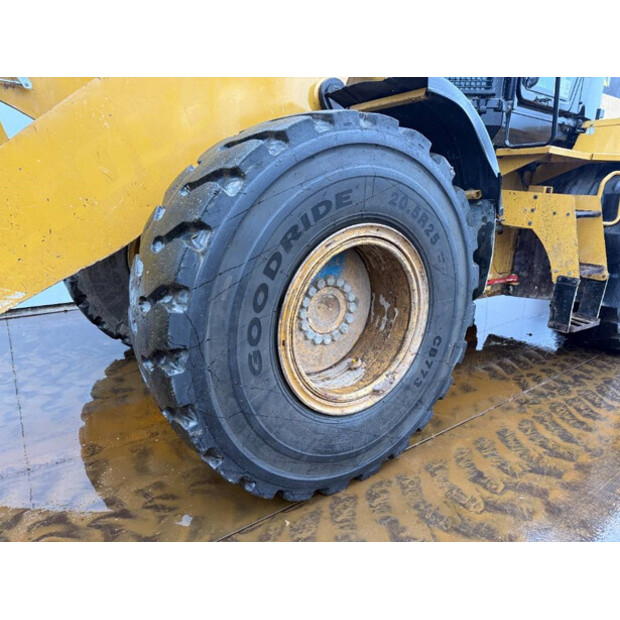 2015 Caterpillar 930M-44836749