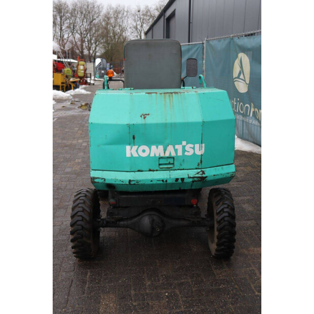 كوماتسو PW05-44836984