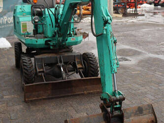 komatsu-pw05-44836986