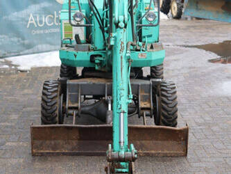 komatsu-pw05-44836987