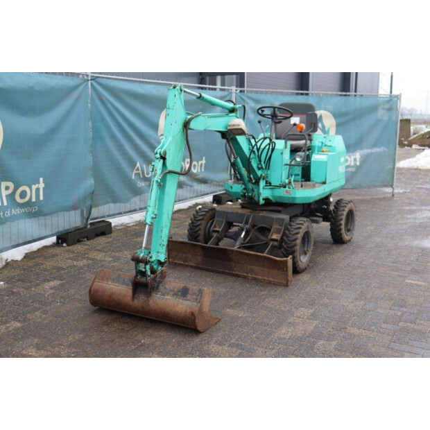 كوماتسو PW05-44836988