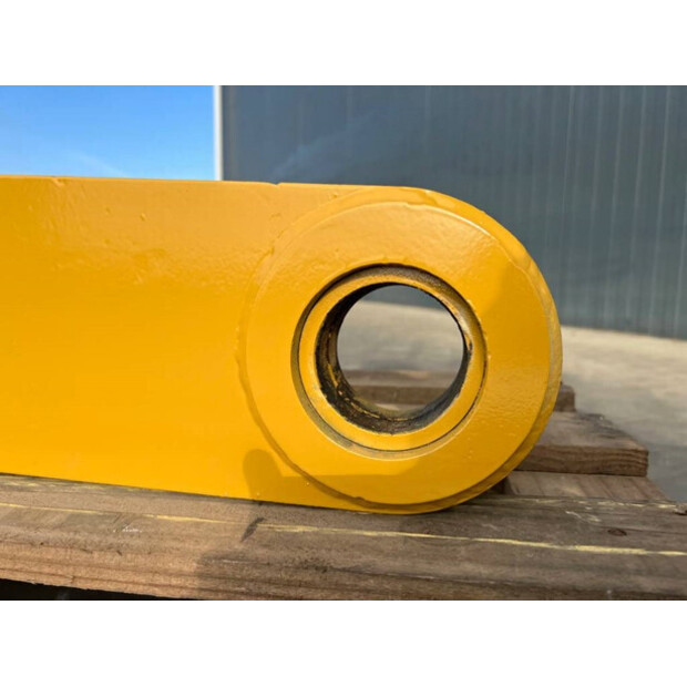 2025 Caterpillar D8-44837536