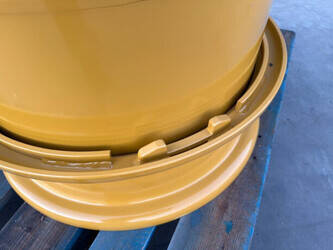 2025-caterpillar-17-00-25-1-7-rim-for-20-5-x-25-cat-938m-1403117-44837713