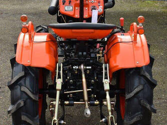 kubota-b7000-1403118-44837718