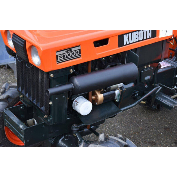 كوبوتا B7000-44837721