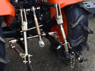 kubota-b7000-1403118-44837732