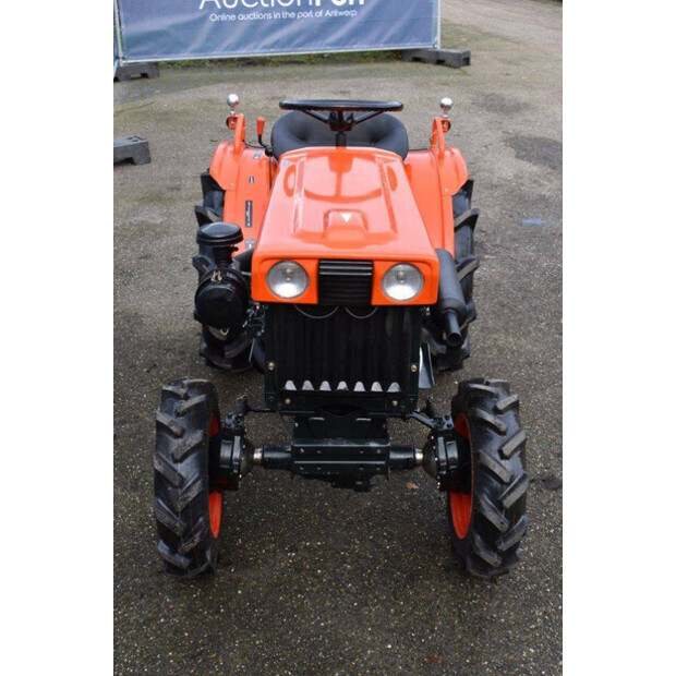 كوبوتا B7000-44837735