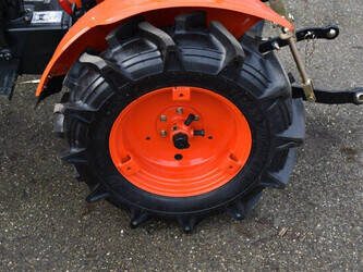 kubota-b7000-1403120-44837760