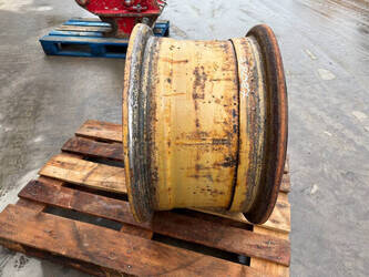 caterpillar-17-5r25-rim-for-140h-140k-140m-160m-160h-44837789