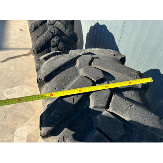 ميشلان 445/70R19.5-44837807