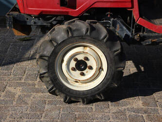 mitsubishi-mt165-1403140-44838374