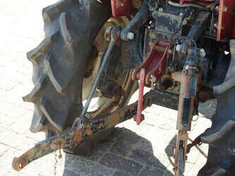 mitsubishi-mt165-1403140-44838379