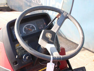 mitsubishi-mt165-1403140-44838386