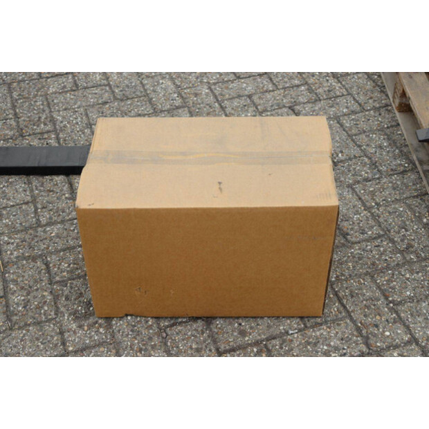 2024 بانثر 10-08-44838492