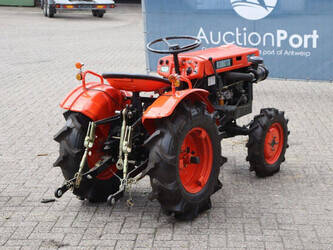 kubota-b7000-1403145-44838571