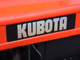 kubota-b7000-1403145-44838579