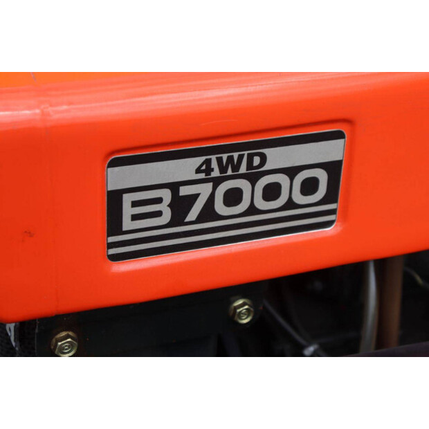 KUBOTA B7000-44838580