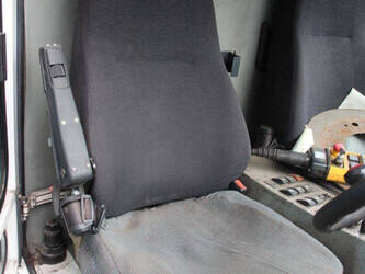 2007-hmf-214-1403157-44838941