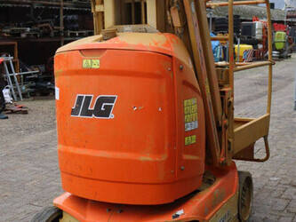 2015-jlg-toucan-8e-1403159-44838997