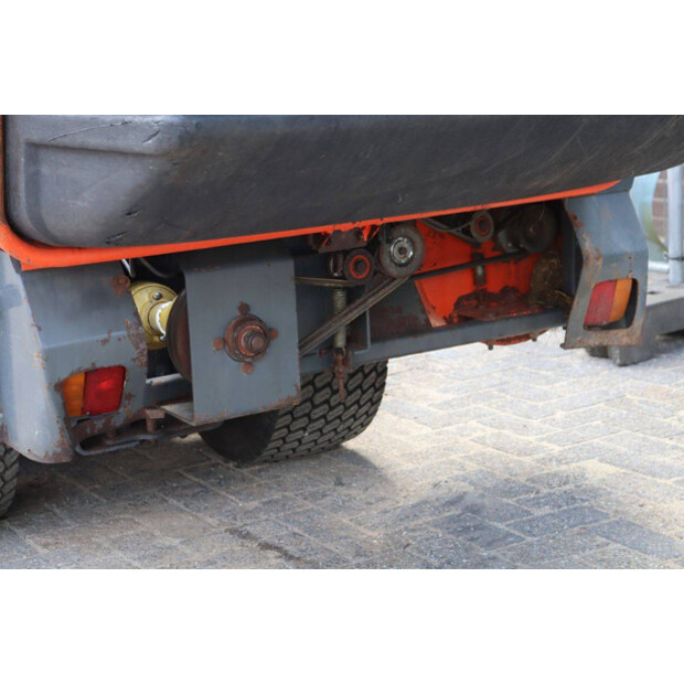 KUBOTA BX2200D-44839336