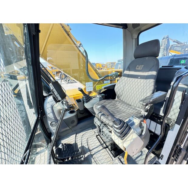 2022 Caterpillar 320GX-44839492