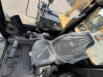 2025-caterpillar-305-5-1403179-44839557