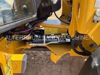 2023-caterpillar-906-44839858