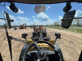 2023-caterpillar-906-44839872