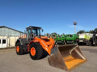 2011-hitachi-zw250-1403203-44839873