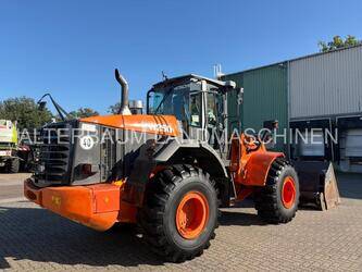 2011-hitachi-zw250-1403203-44839875