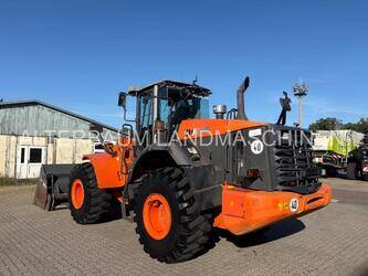 2011-hitachi-zw250-1403203-44839877