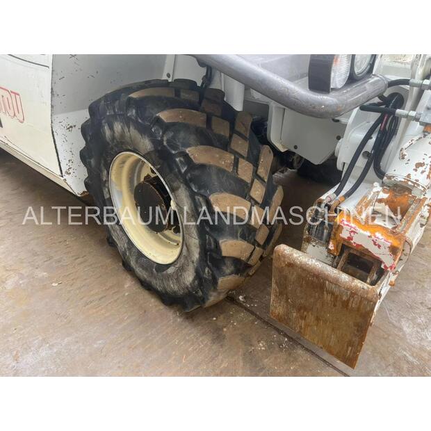 2015 مانيتو MRT2150 PRIVILEGE-44839958