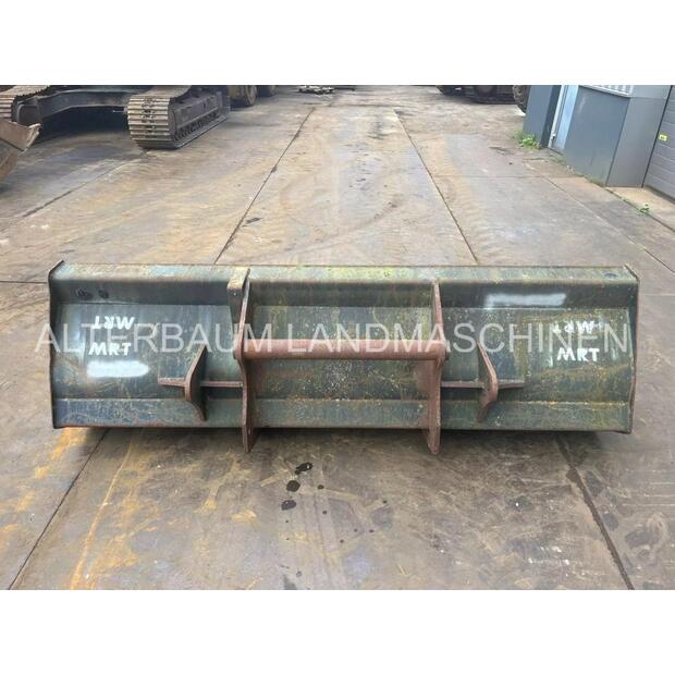 2015 مانيتو MRT2150 PRIVILEGE-44839971