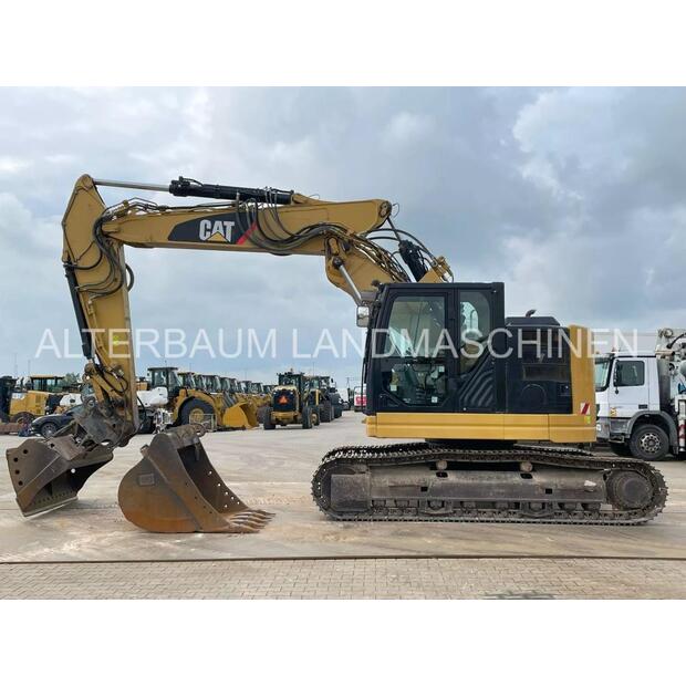 2016 Caterpillar 325FLCR-44840003