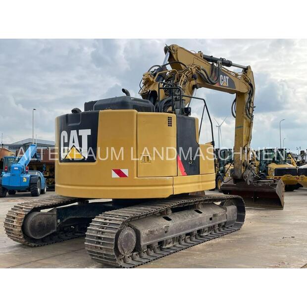 2016 Caterpillar 325FLCR-44840007