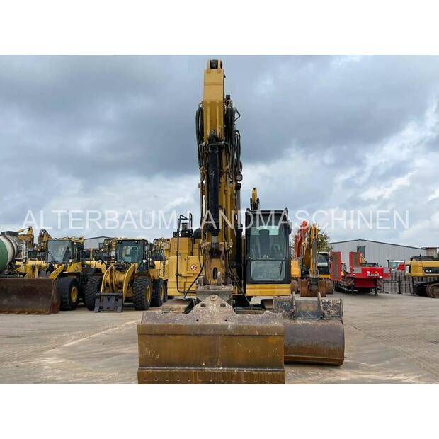 2016 Caterpillar 325FLCR-44840010