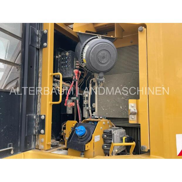 2016 Caterpillar 325FLCR-44840030