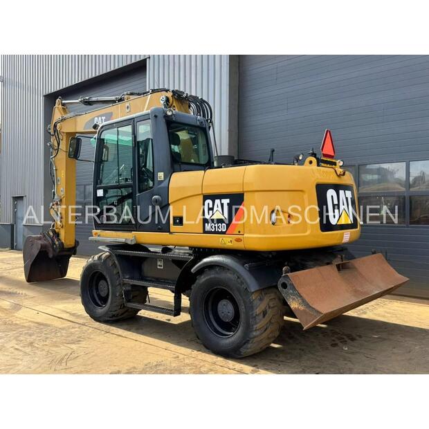 2016 Caterpillar M313D-44840035